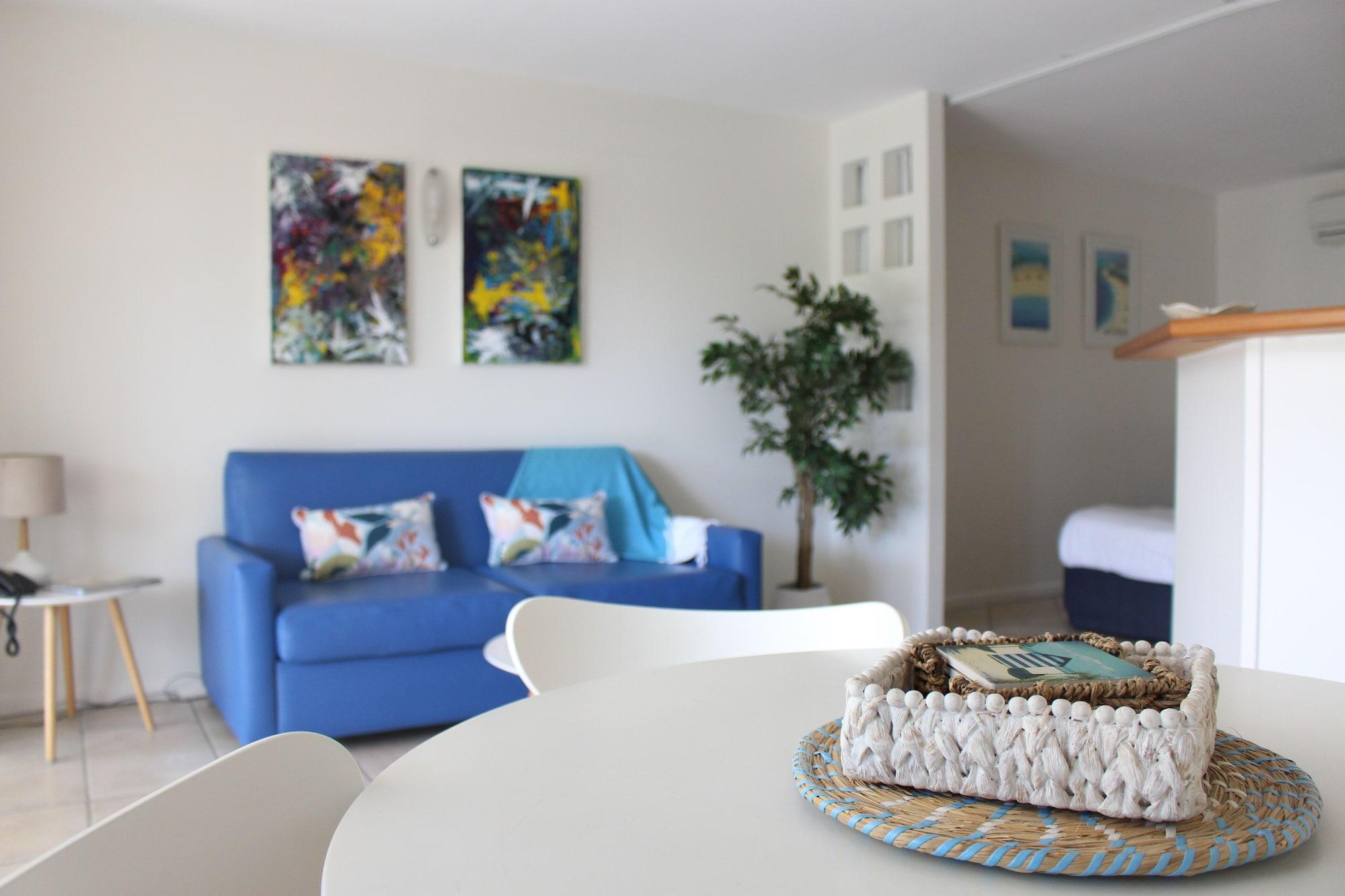 At The Sound Noosa Motel Noosaville Exterior photo